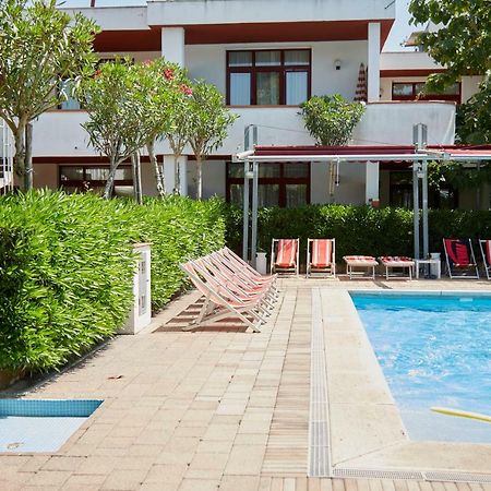 Hotel Residence Key Club Montalto di Castro Extérieur photo