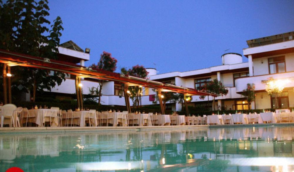 Hotel Residence Key Club Montalto di Castro Extérieur photo